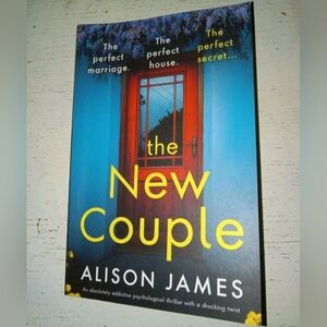 The New Couple by Alison James Paperback Book